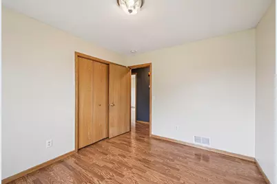 11763 N Meadow Curve, Lindstrom, MN 55045 - Photo 36