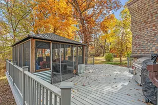 12162 245th St, Chisago City, MN 55013 - Photo 6