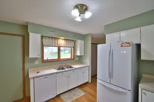 2230 Spruce Dr, Brainerd, MN 56401 - Photo 4