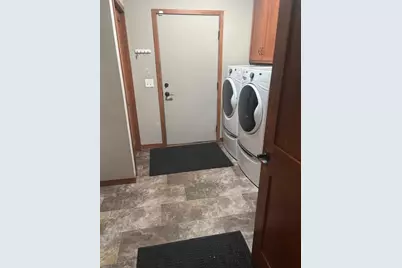 2021 Goodview Avenue N, Oakdale, MN 55128 - Photo 40