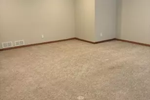 2021 Goodview Ave N, Oakdale, MN 55128 - Photo 44