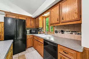 1410 Appaloosa Trail, Eagan, MN 55122 - Photo 16