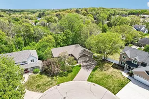 1410 Appaloosa Trail, Eagan, MN 55122 - Photo 54