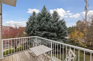 9580 Madison Dr, Chanhassen, MN 55317 - Photo 4