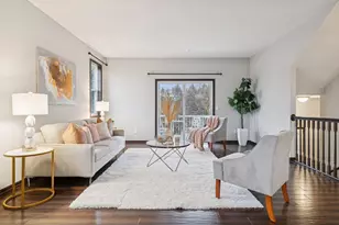 9580 Madison Dr, Chanhassen, MN 55317 - Photo 2