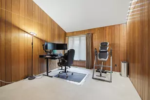 500 Oakland Pl NE, Austin, MN 55912 - Photo 10