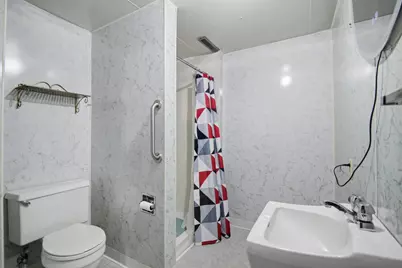 500 Oakland Place NE #I, Austin, MN 55912 - Photo 22