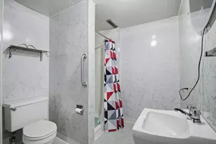 500 Oakland Pl NE, Austin, MN 55912 - Photo 22