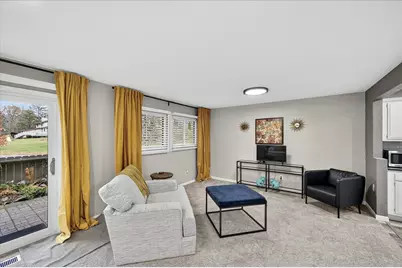 8928 Neill Lake Road #104, Eden Prairie, MN 55347 - Photo 4