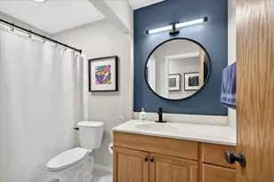 8928 Neill Lake Rd, Eden Prairie, MN 55347 - Photo 14