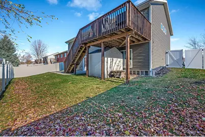 128 Timberwolf Court, Mankato, MN 56001 - Photo 4