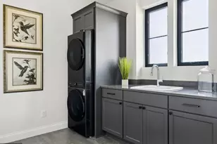 5685 N Kelvin Ave N, Lake Elmo, MN 55042 - Photo 36