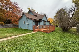 1521 10th St E, Glencoe, MN 55336 - Photo 12