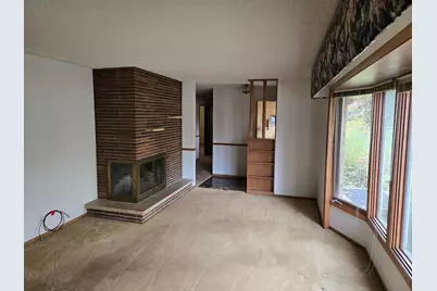 3926 Idaho Avenue N, Crystal, MN 55427 - Photo 4