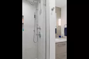 1201 Yale Pl, Minneapolis, MN 55403 - Photo 20