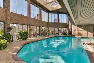 1201 Yale Pl, Minneapolis, MN 55403 - Photo 28