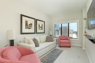 1201 Yale Pl, Minneapolis, MN 55403 - Photo 12