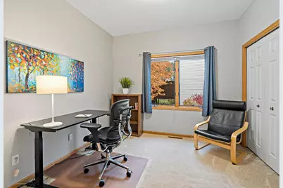 886 Oak Court, Eagan, MN 55123 - Photo 4