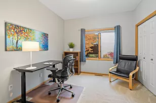 886 Oak Ct, Eagan, MN 55123 - Photo 4