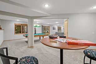 886 Oak Ct, Eagan, MN 55123 - Photo 22