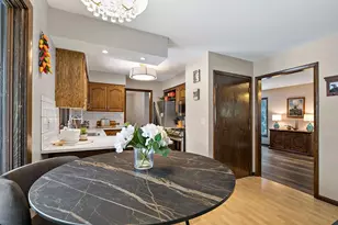 16201 Hillcrest Ln, Eden Prairie, MN 55346 - Photo 24