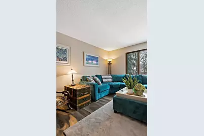 16201 Hillcrest Lane, Eden Prairie, MN 55346 - Photo 18