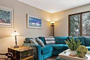 16201 Hillcrest Ln, Eden Prairie, MN 55346 - Photo 18