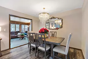 16201 Hillcrest Ln, Eden Prairie, MN 55346 - Photo 2