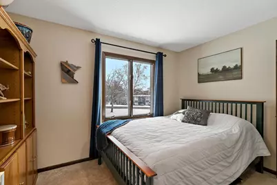 16201 Hillcrest Lane, Eden Prairie, MN 55346 - Photo 38