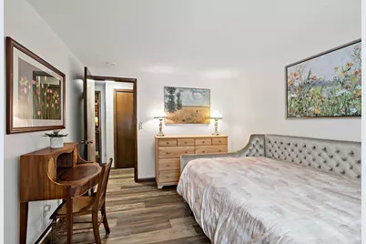 16201 Hillcrest Lane, Eden Prairie, MN 55346 - Photo 54