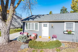 112514 Washington Ln, Chaska, MN 55318 - Photo 4