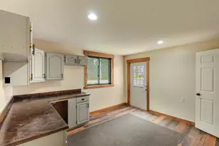 254 Pleasant St, Dexter, MN 55926 - Photo 20
