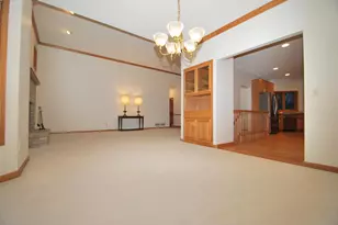 8048 Narcissus Ln N, Maple Grove, MN 55311 - Photo 16