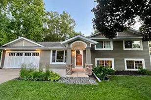 172 Strese Cir, Apple Valley, MN 55124 - Photo 1