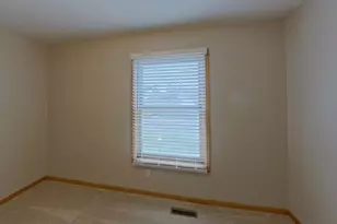 10071 Raleigh Ct, Woodbury, MN 55129 - Photo 12