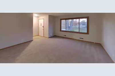 6928 45th Place N, Crystal, MN 55428 - Photo 2