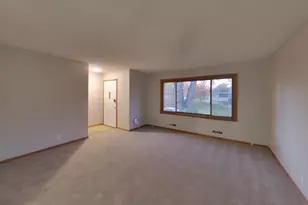 6928 45th Pl N, Crystal, MN 55428 - Photo 2