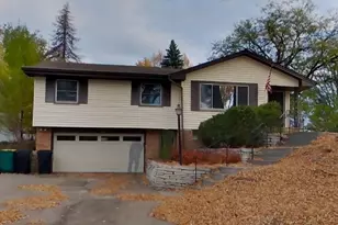 6928 45th Pl N, Crystal, MN 55428 - Photo 1