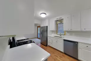 6928 45th Pl N, Crystal, MN 55428 - Photo 6