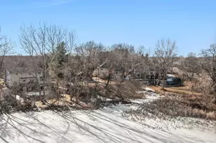 4550 Evergreen Dr, Vadnais Heights, MN 55127 - Photo 34