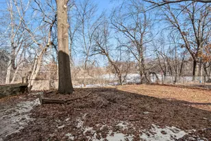 4550 Evergreen Dr, Vadnais Heights, MN 55127 - Photo 32