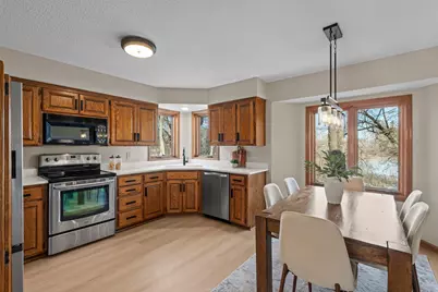 4550 Evergreen Drive, Vadnais Heights, MN 55127 - Photo 6