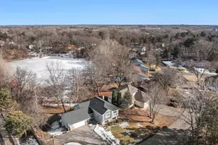 4550 Evergreen Dr, Vadnais Heights, MN 55127 - Photo 2