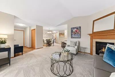 826 Roundhouse Street, Shakopee, MN 55379 - Photo 12