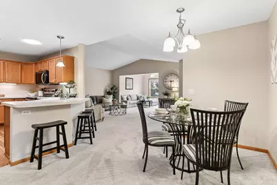 826 Roundhouse Street, Shakopee, MN 55379 - Photo 14