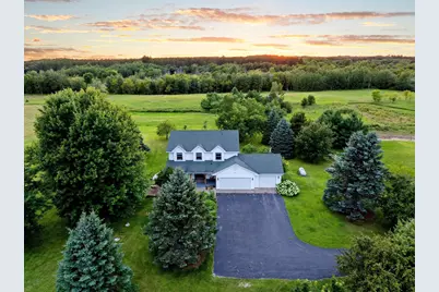 35210 Lily Street NW, Cambridge, MN 55008 - Photo 32