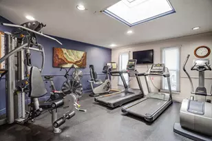 10401 Cedar Lake Rd, Minnetonka, MN 55305 - Photo 10