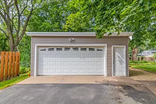 3179 Victoria St N, Shoreview, MN 55126 - Photo 34