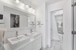 9865 Beard Ave S, Bloomington, MN 55431 - Photo 34