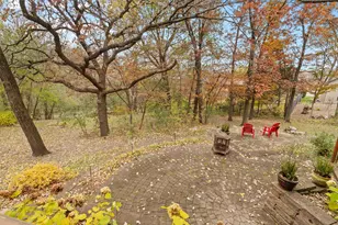 11338 Hawk High Ct, Eden Prairie, MN 55347 - Photo 10